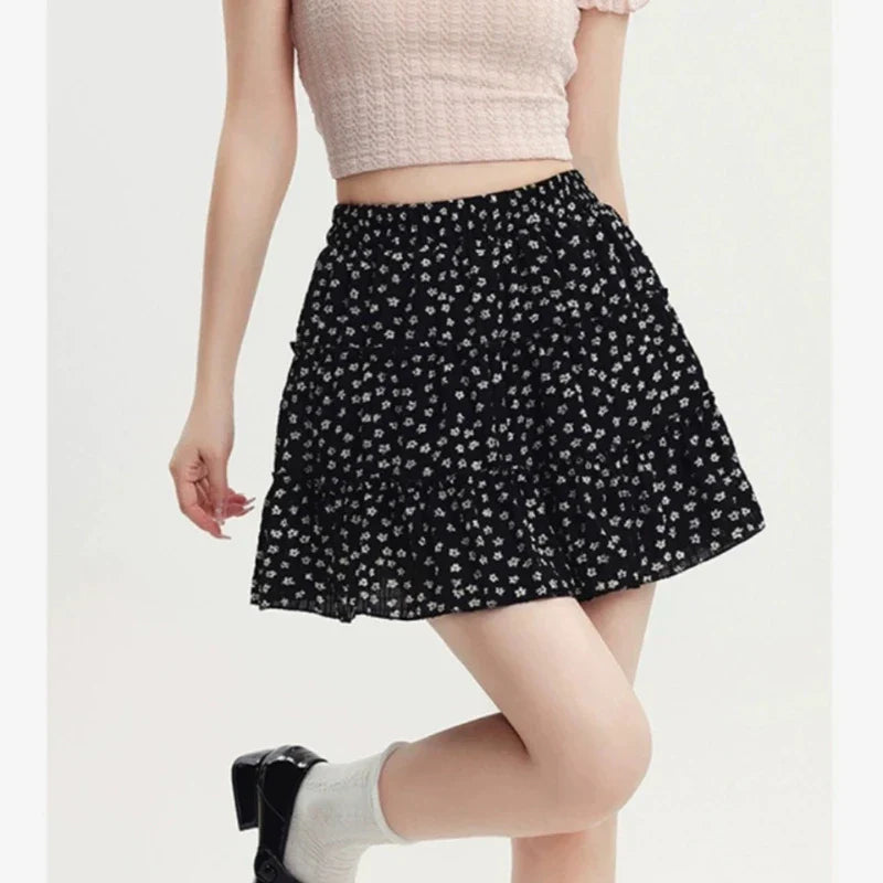 Black Floral Sweet Pleated Kawaii Patchwork Skirt