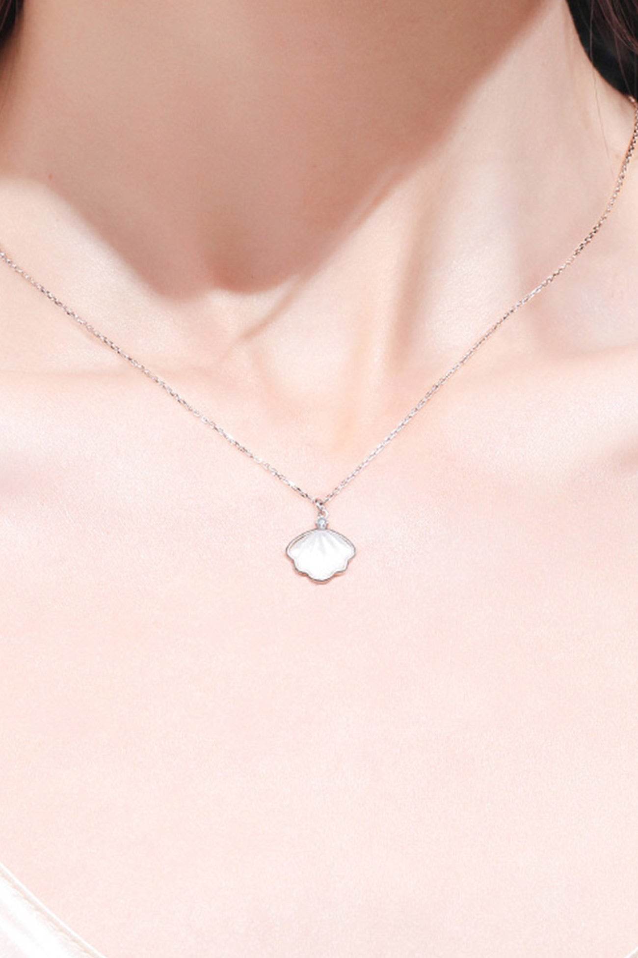 Shell Pendant Necklace Jewelry