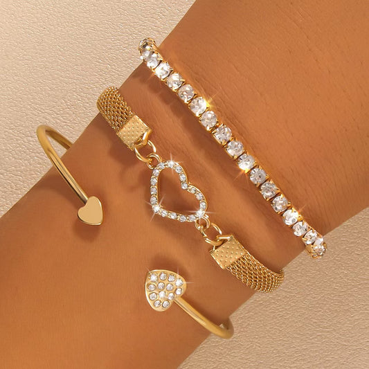 Rhinestone Heart Alloy Luxury Bracelet