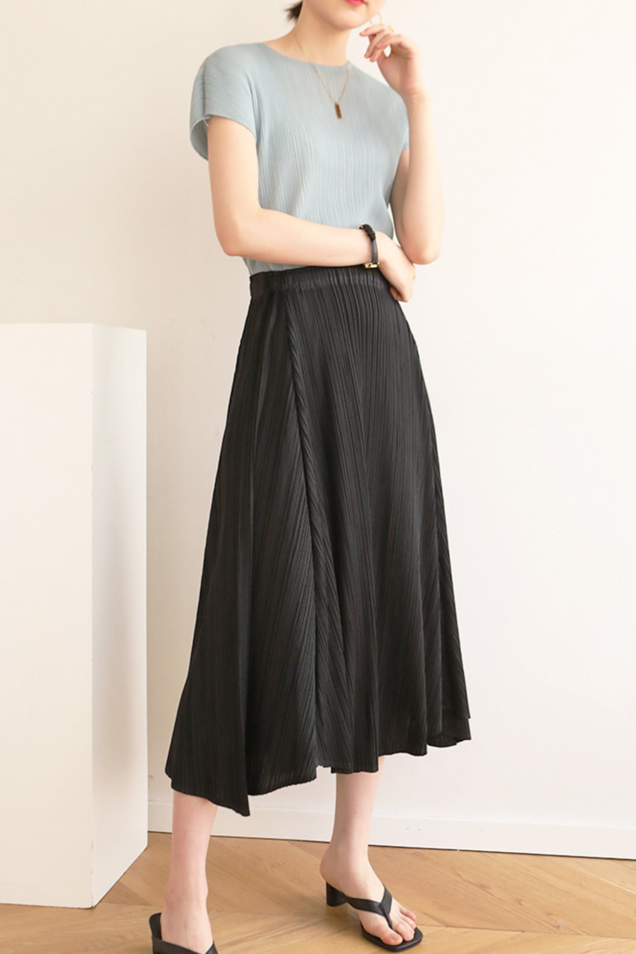 Pleated High Waist Skirt - Solid Color Midi Dresses