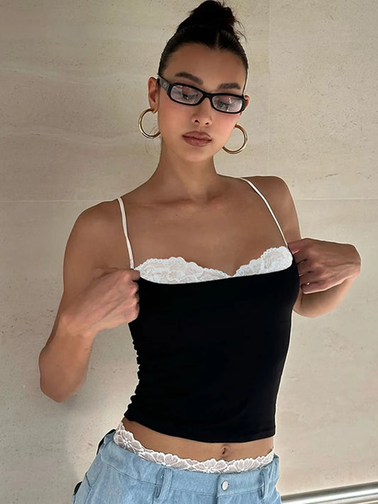 Haut court à col carré patchwork