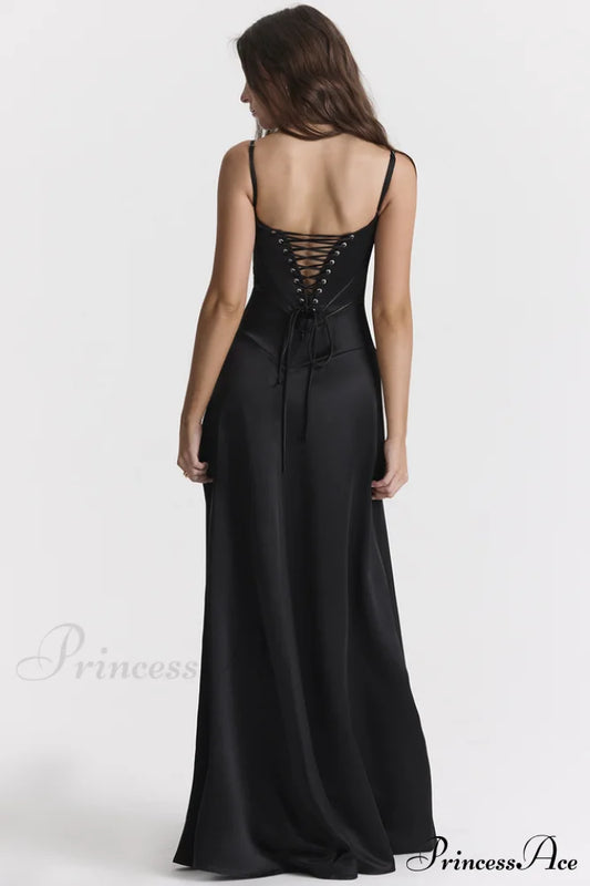Robe longue en dentelle noire Anabella