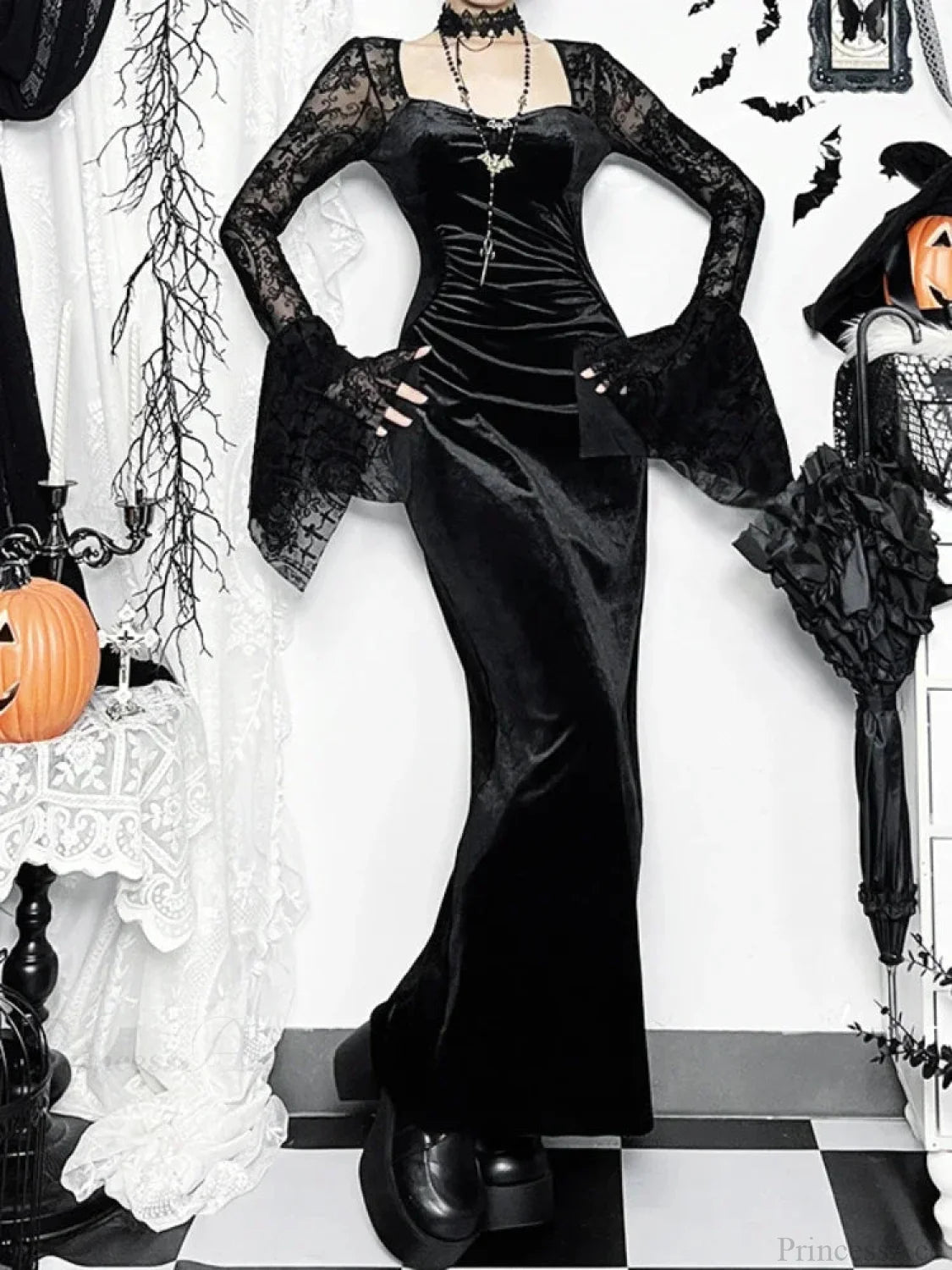 Antique Flare Sleeve Square Collar Full-Length Dress