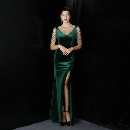 Avery Good Quality Velvet Formal Dress - Lady Occasions