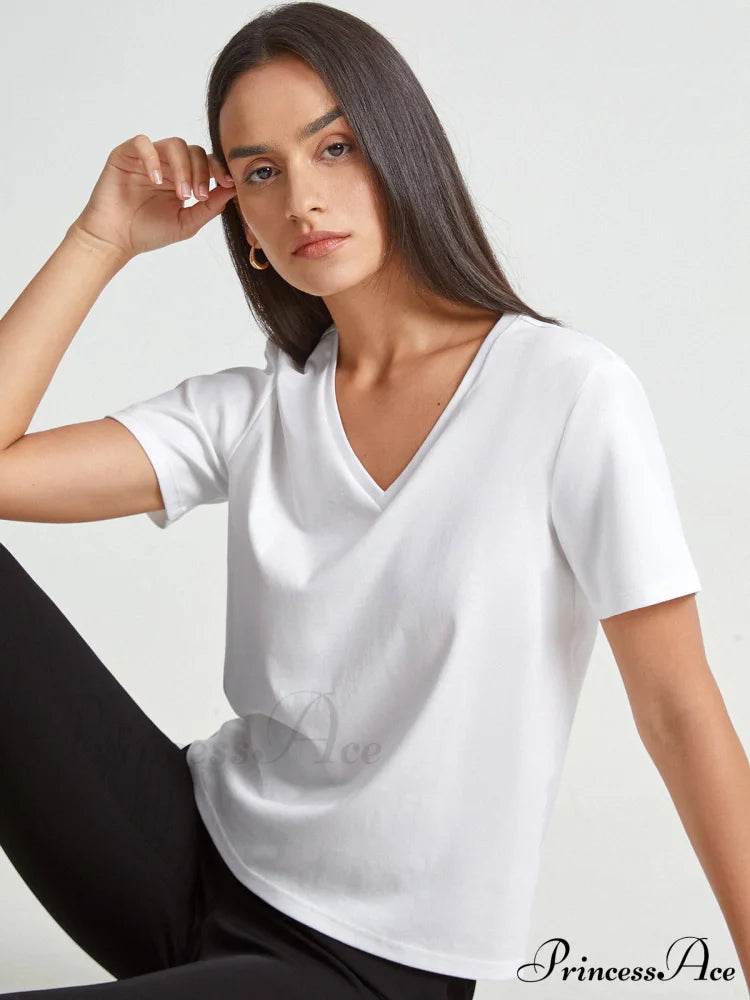Basic Everyday Graceful V-Neck T-Shirt White / Xs T-Shirts