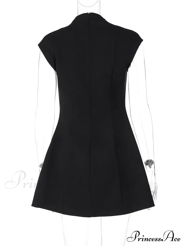 Black Deep Neck Charming Short Sleeve Mini Dress