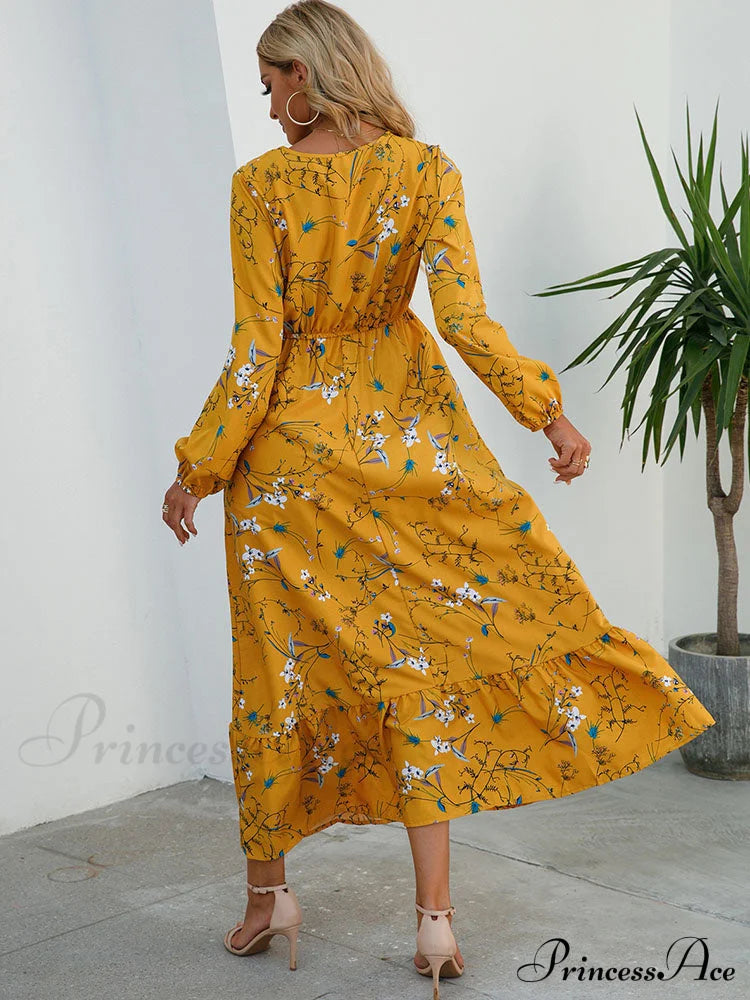 Casual Coastal Long Bohemian Flowered Dress M / White Dresses