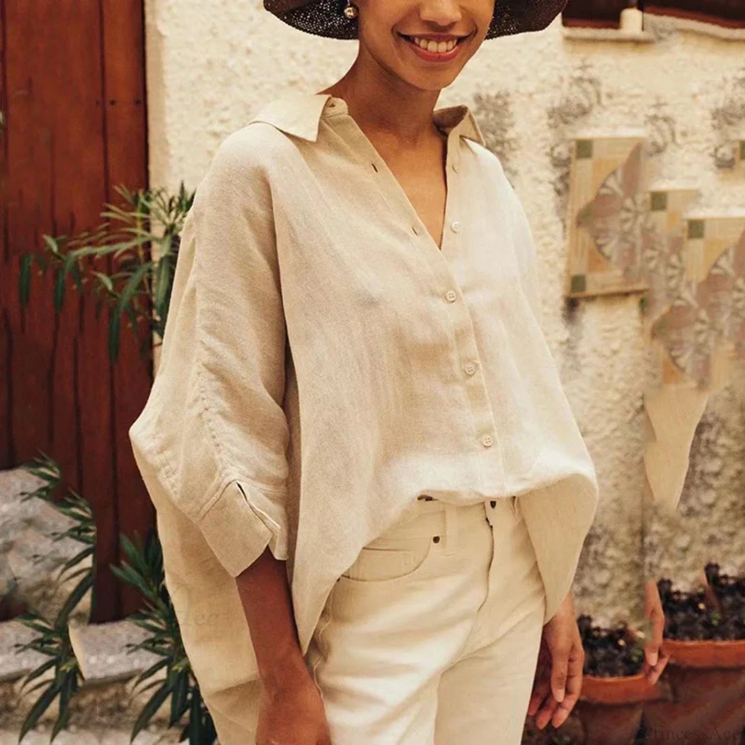 Casual Loose White Button-up Half Sleeve Blouse blouse-250126