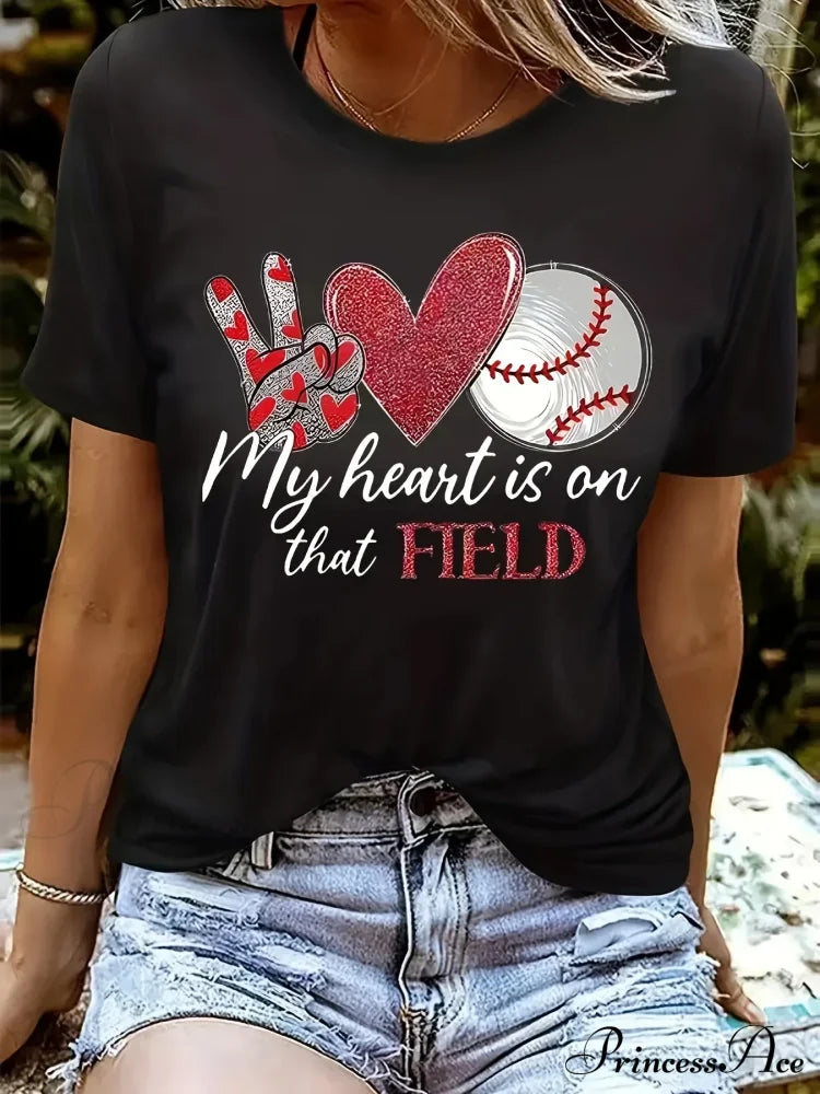 Chic Heart Print Women’s Tee All-Season Comfy Crew Neck Easy-Care Stretch Fit Everyday Style