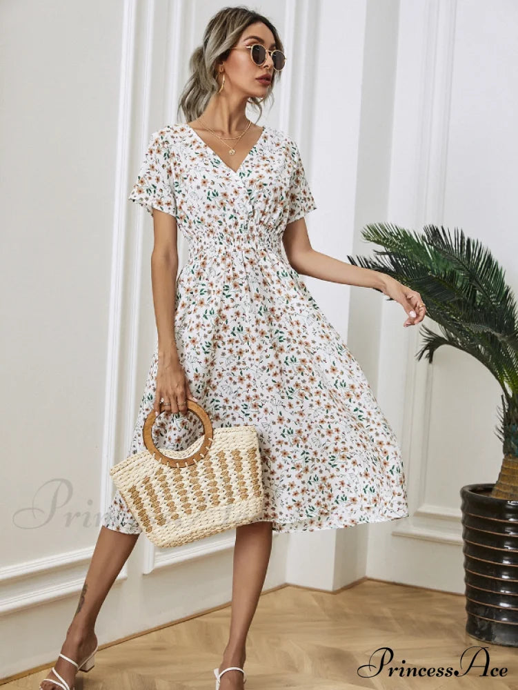 Coastal Short-Sleeved Gown Chiffon V-Neck A-Line Warm-Season Robe Dresses