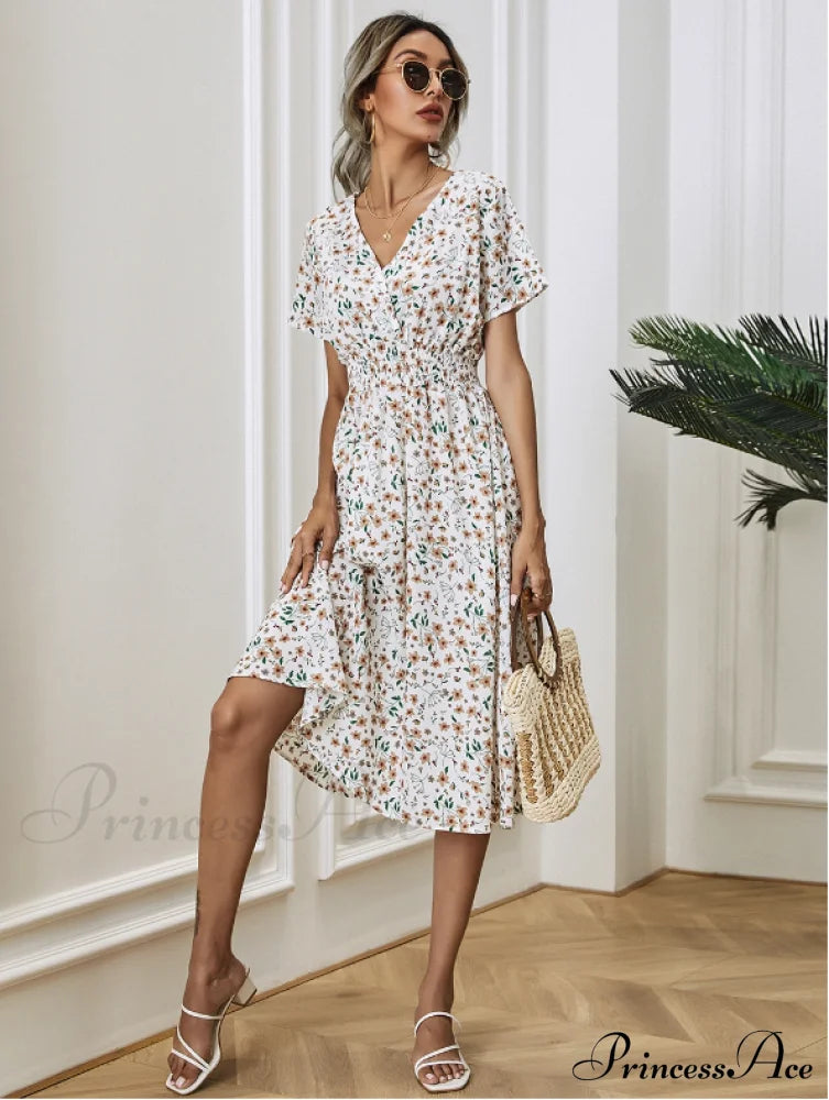 Coastal Short-Sleeved Gown Chiffon V-Neck A-Line Warm-Season Robe Dresses