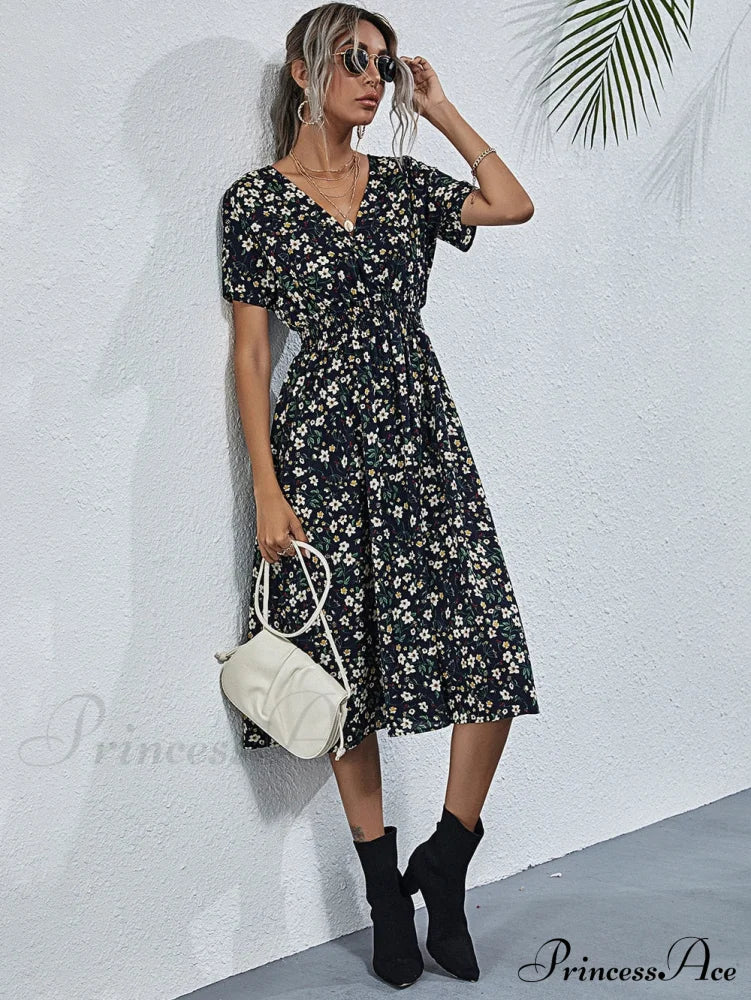 Coastal Short-Sleeved Gown Chiffon V-Neck A-Line Warm-Season Robe S / Blue Dresses