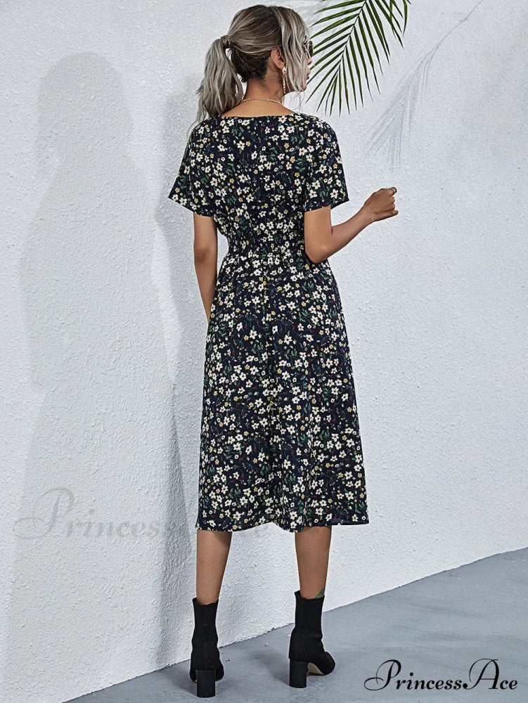 Coastal Short-Sleeved Gown Chiffon V-Neck A-Line Warm-Season Robe S / Green Dresses