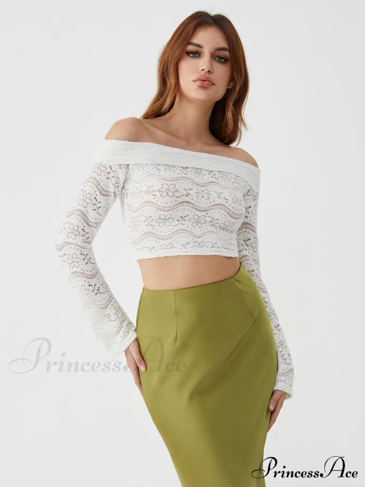 Cold Shoulder Graceful Knitted Blouse White / S Blouses