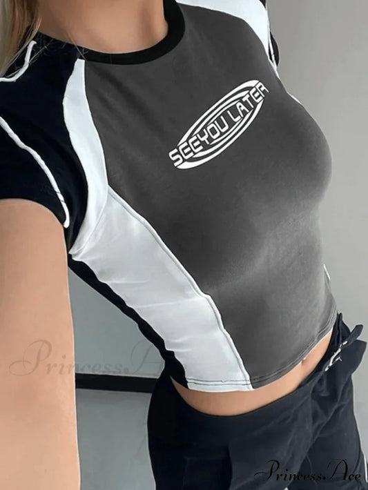 Contrast Letter Graceful Printed Crop Top Gray / S Tops&Tees