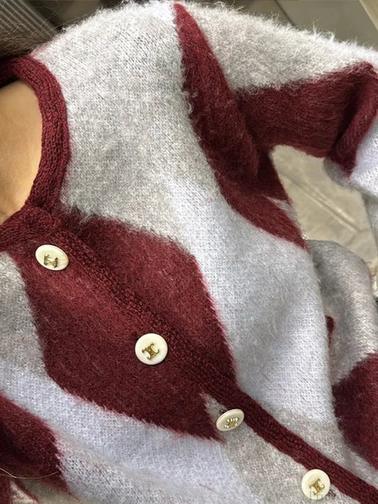 Contrasting Long Sleeve Cardigan Figure Color / S