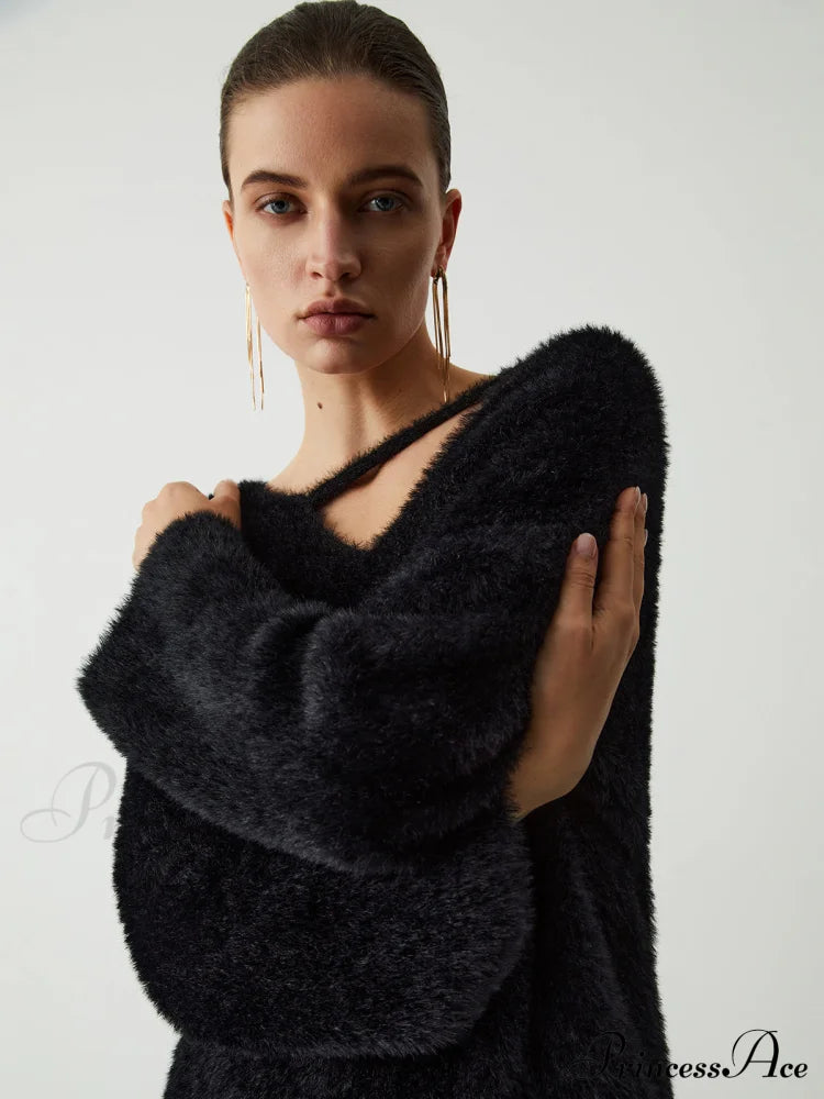 Cutout Fuzzy Graceful Knit Top Sweaters-L