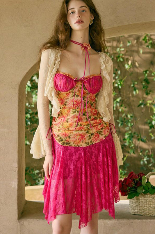 Robe mi-longue sexy à imprimé dentelle et coupe ajustée