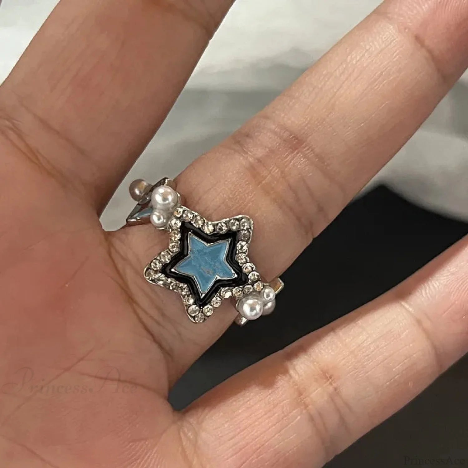 Dark Crystal Ebony Spider Ring sliver1