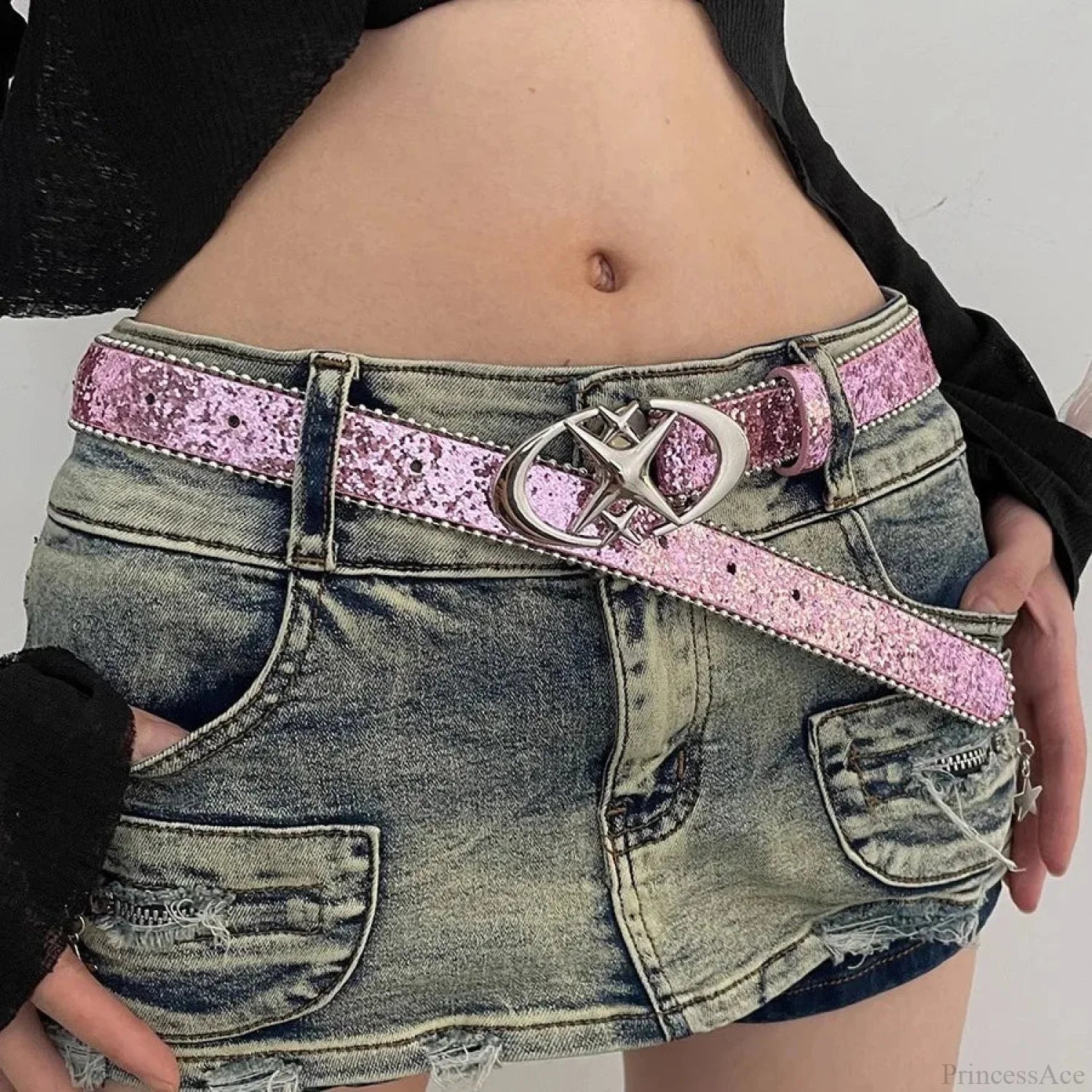 Dark Ornamental Strap Pink