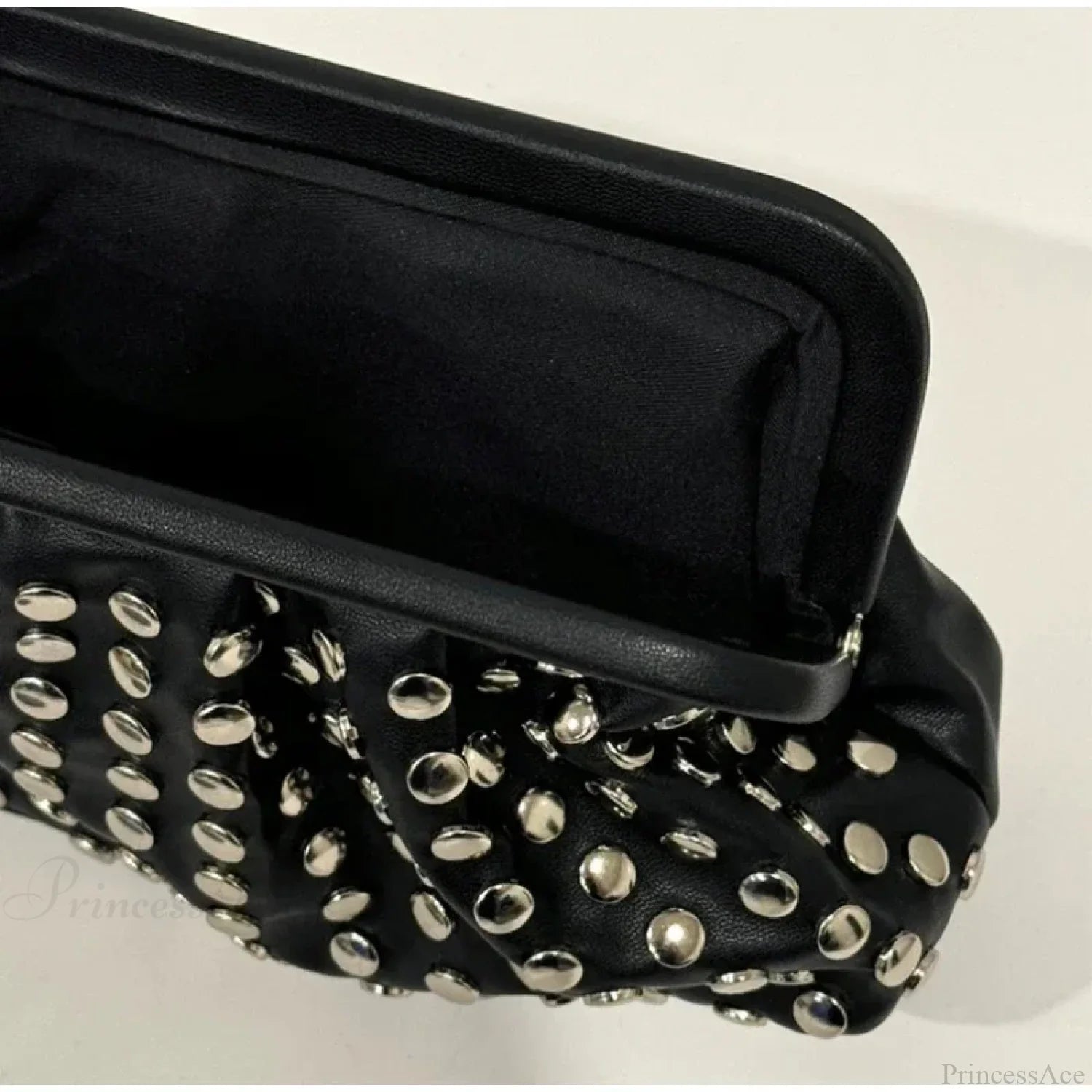 Designer Rivets Black Clutch Wristlet wristlet-250126