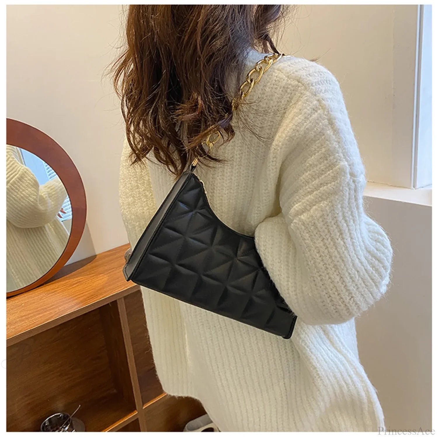 Diamond Pattern PU Leather Chain Shoulder Handbag handbag-250126