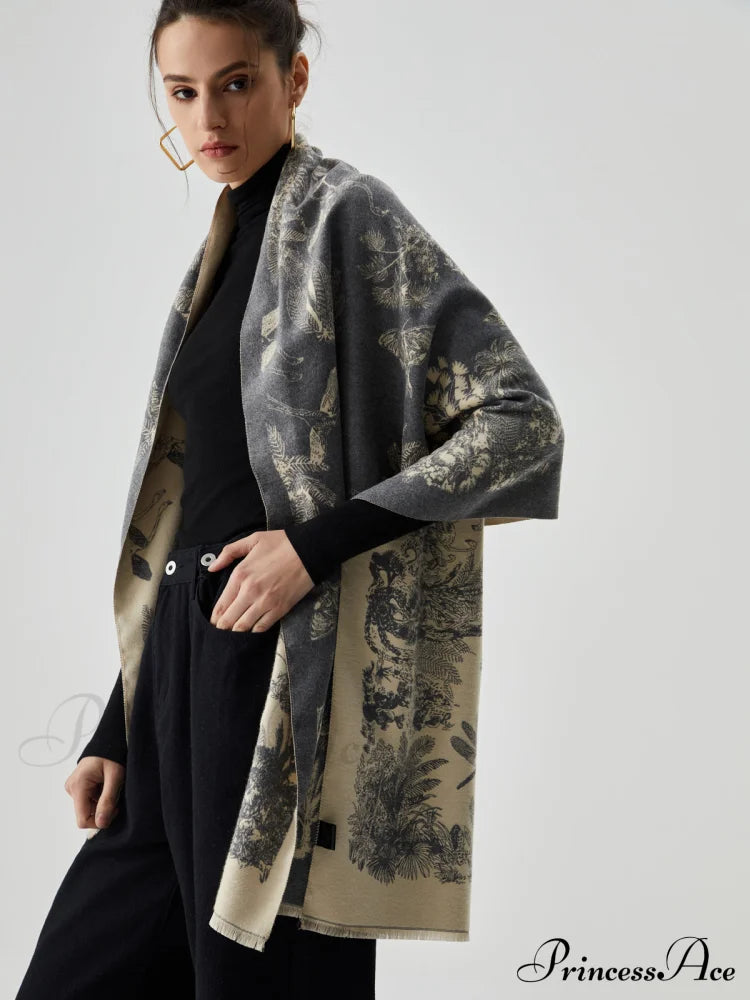 Double Face Graceful Jacquard Tassel Scarf Scarves