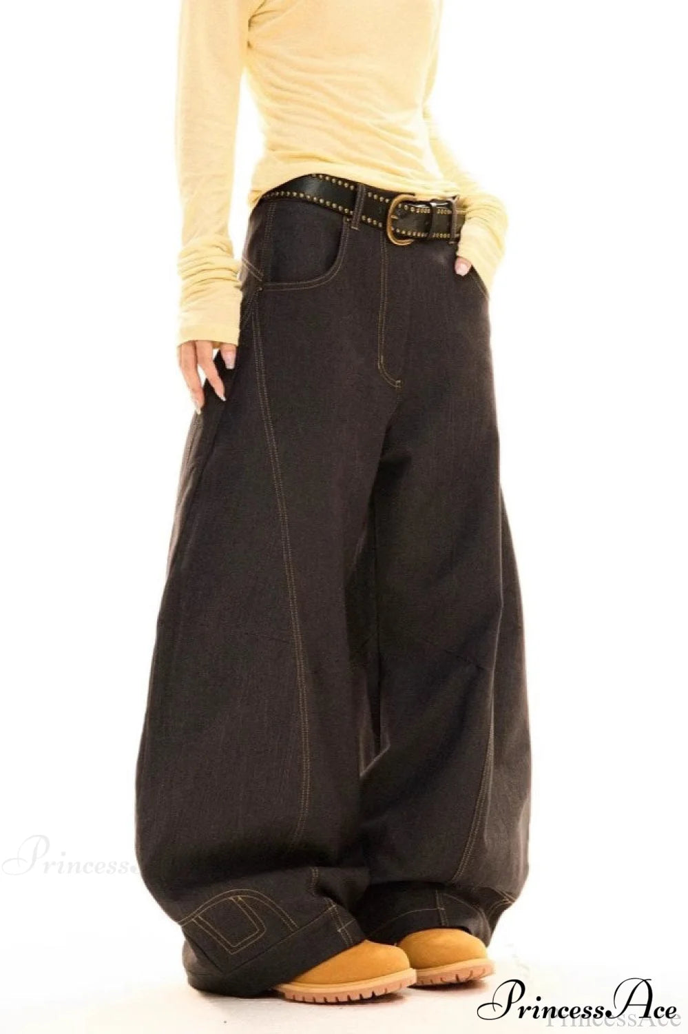 Drapey Curved Wide-Leg Floor-Length Jeans