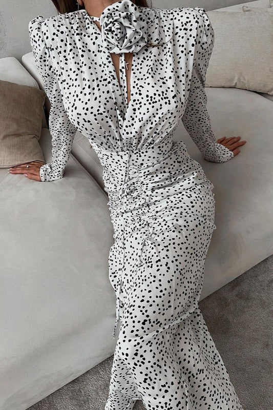 Robe longue à pois et fleurs, col en V, manches bouffantes