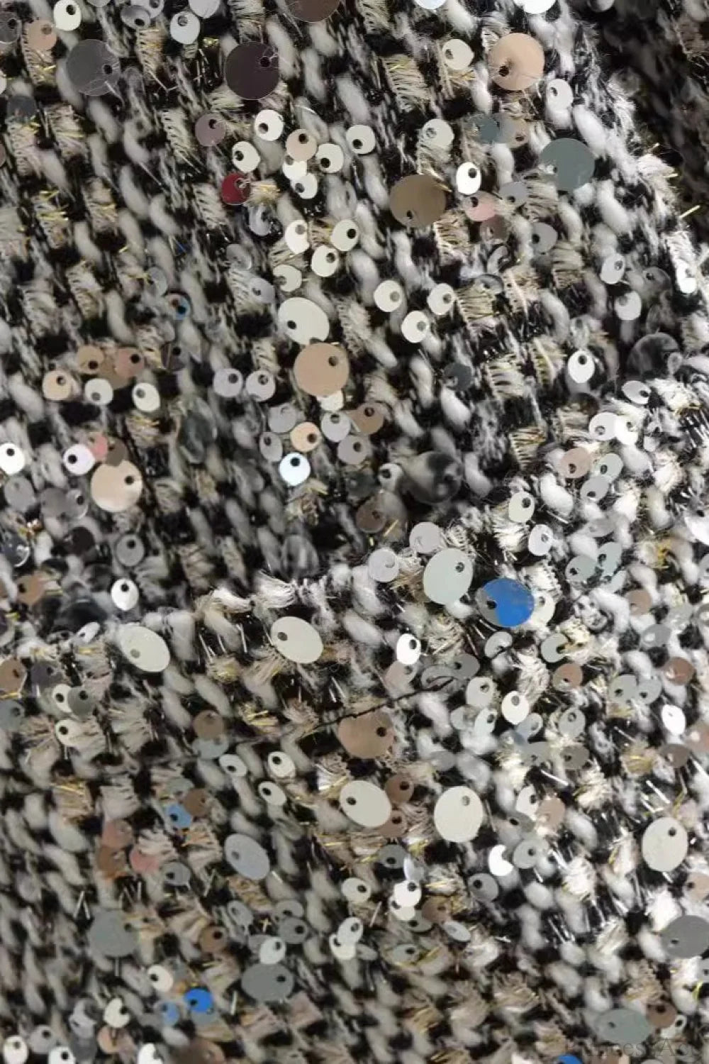 Elegant Luxurious Tweed Sequin Jacket