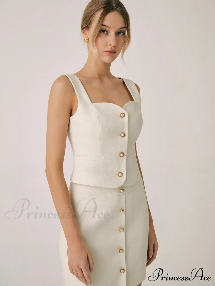 Elegant Pearl Graceful Buckle Tank Top Tops & Camis