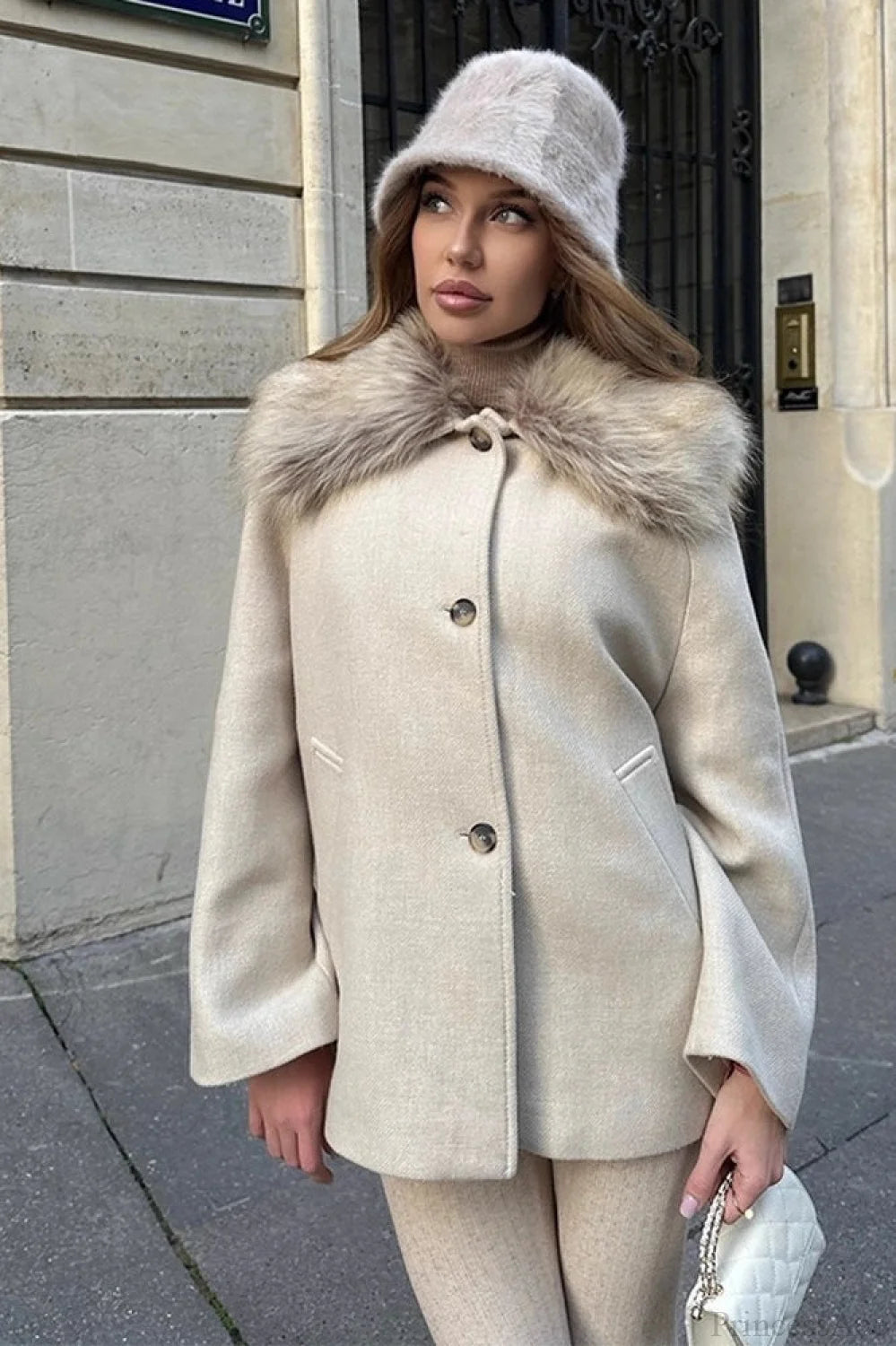 Elegant Relaxed Faux Fur Collar Single-Breasted Coat