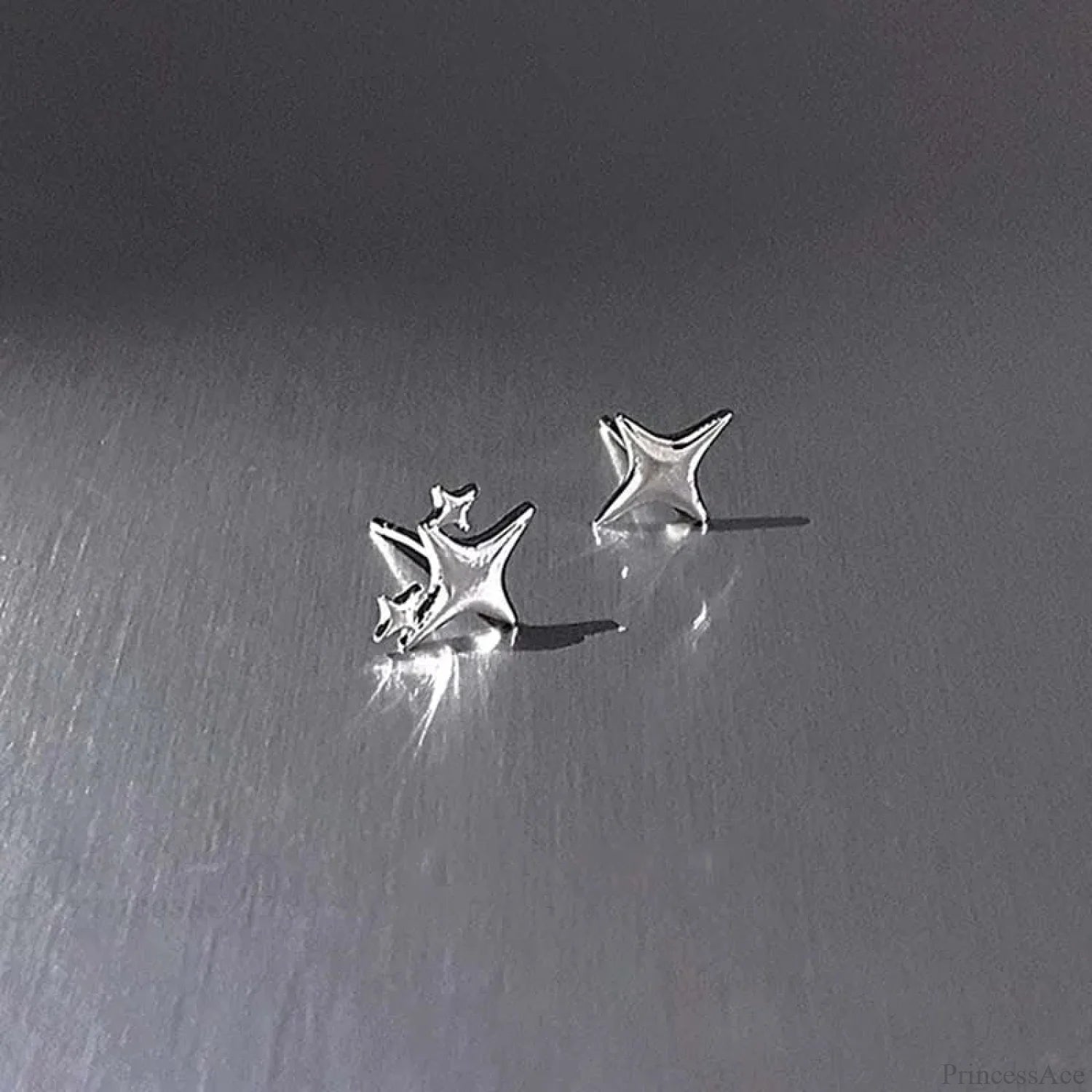 Empty Five-pointed Star Constellation Stud Earring color1