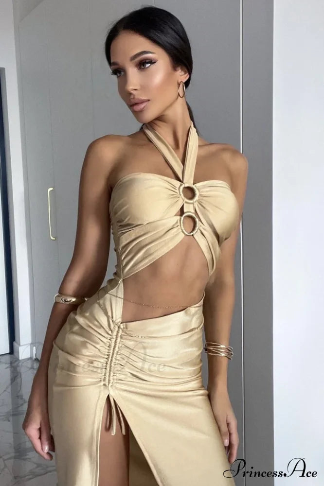 Exotic O-Ring Cinched Charming Cut Out Dress