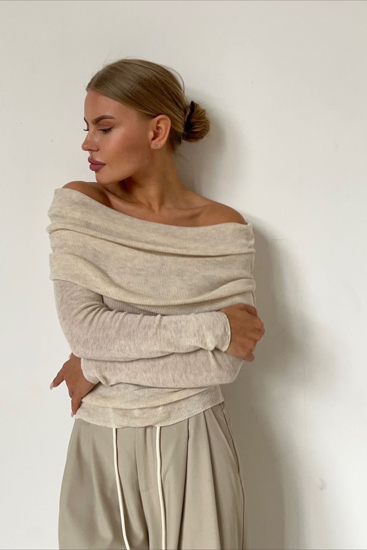 Sheer Off-Shoulder Fitted Solid Pullover Knit Top