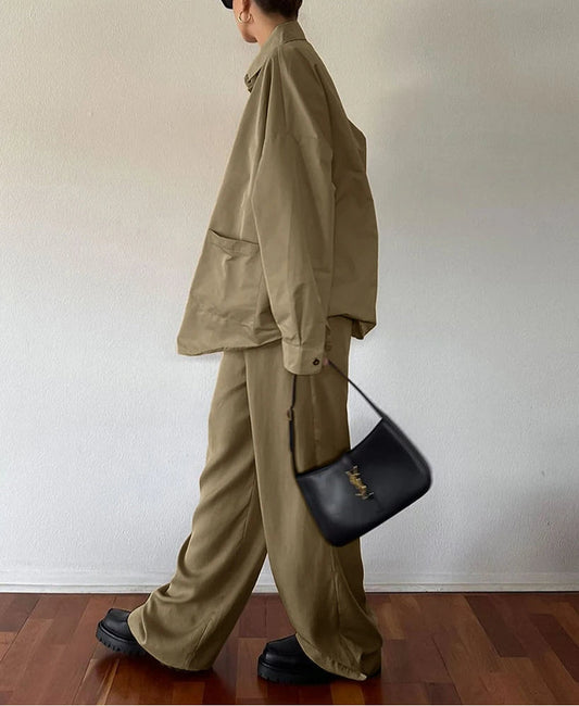 Ensemble deux pièces de bureau avec pantalon taille haute en coton marron