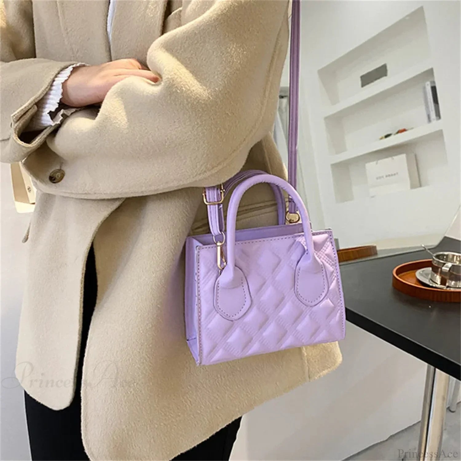 Fashion Retro PU Small Square Crossbody Handbag handbag-250126
