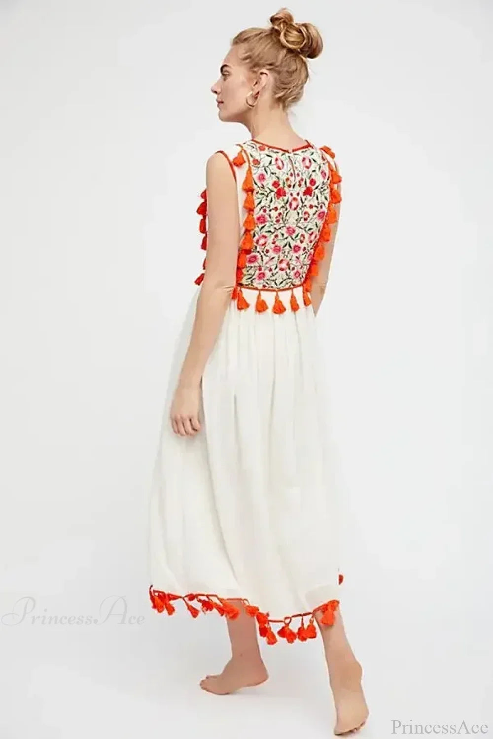 Floral Embroidery Sleeveless Tassel Cotton Boho Dress bohodress-250126