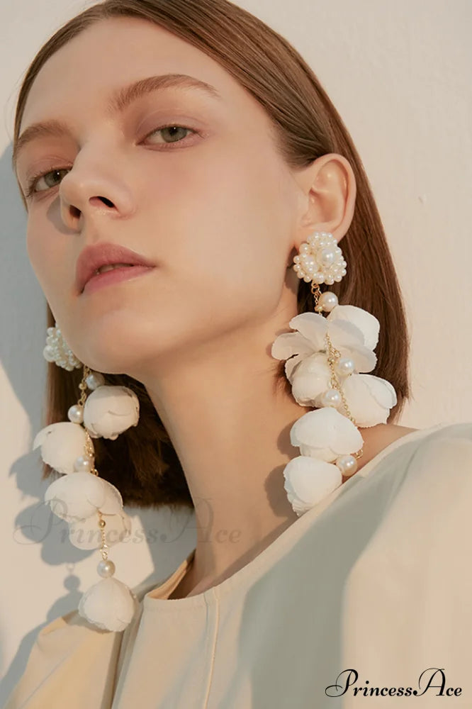 Flower Drop Earrings | Dress In Beauty