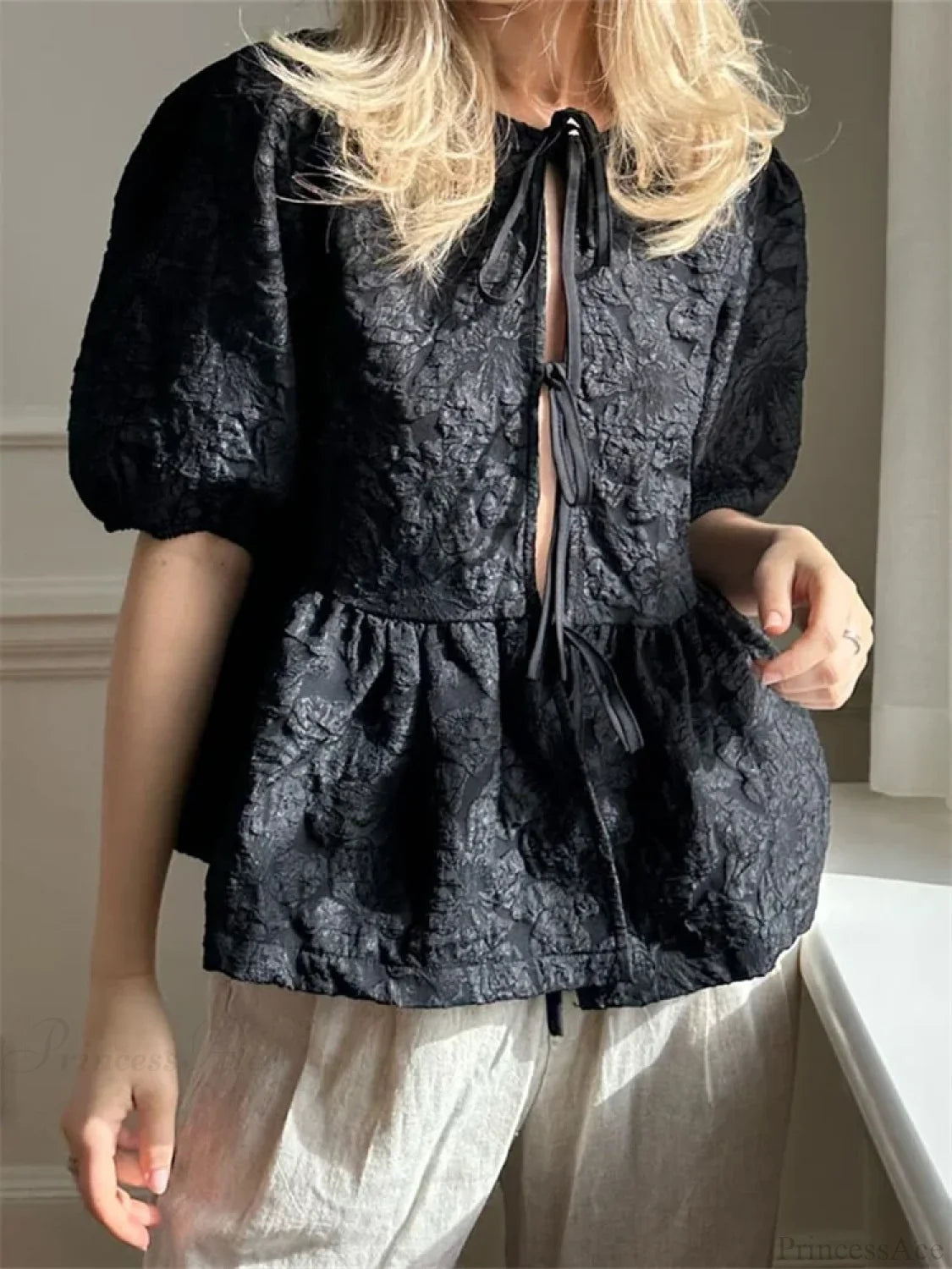 Flower Ruched Front Tie-Up Blouse blouse-250223