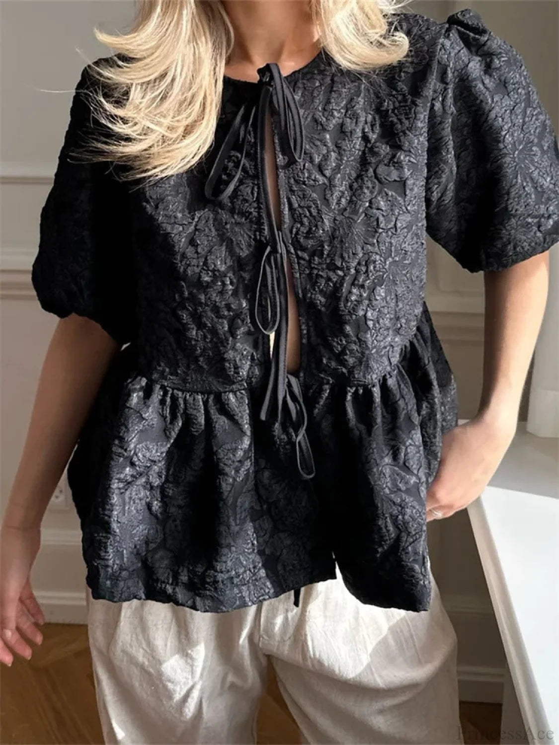 Flower Ruched Front Tie-Up Blouse blouse-250223