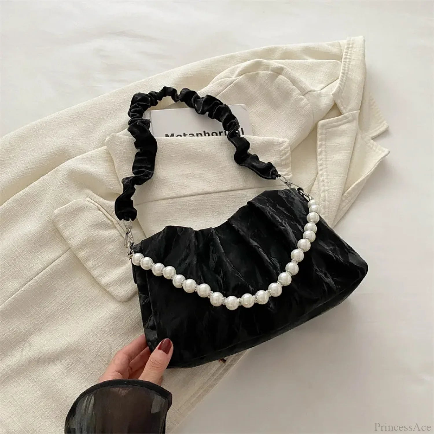 French Beaded Chain Pleated Underarm Crossbody Handbag Black handbag-250126