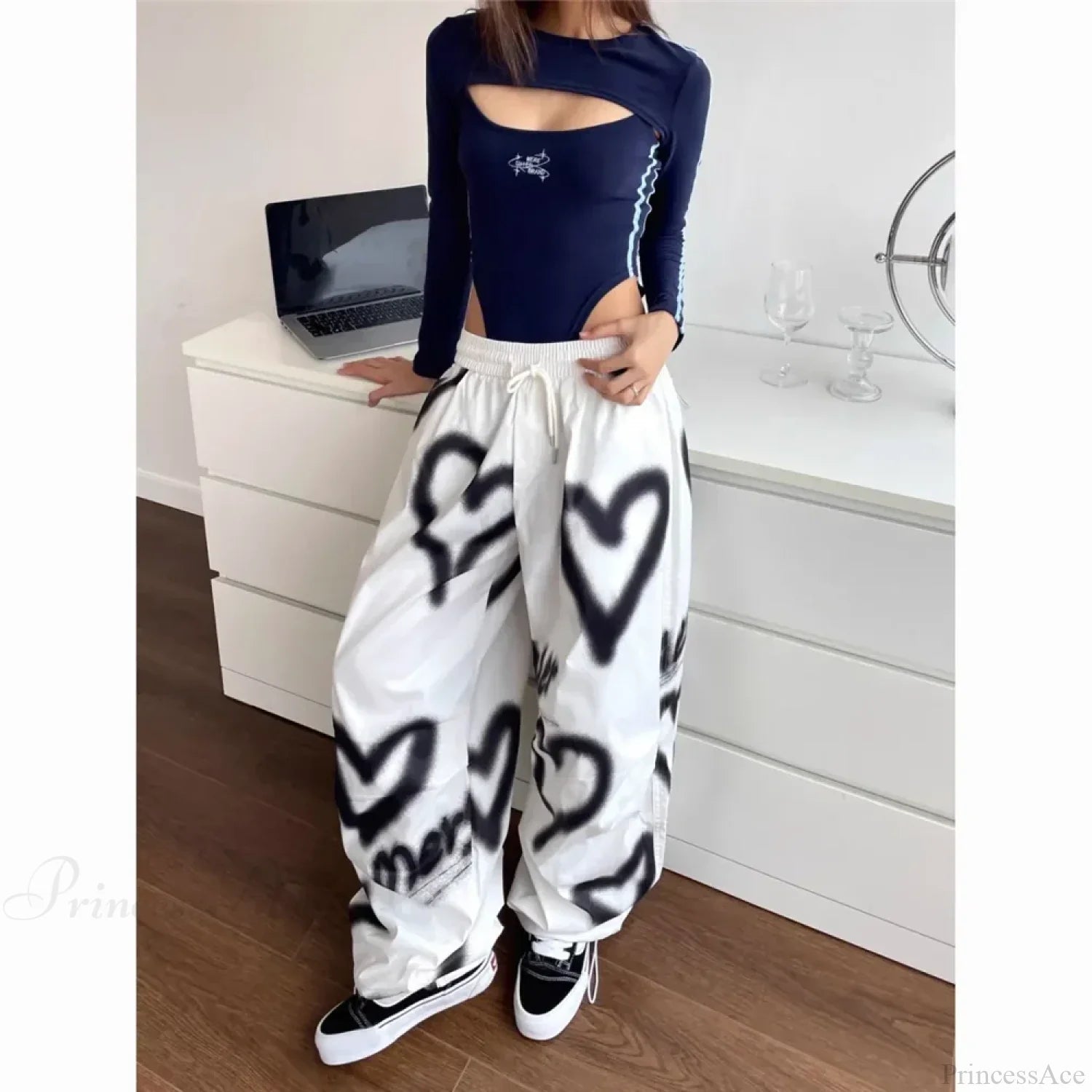 Graffiti Wide Leg Elastic Drawstring Jogging Pant pant-250223
