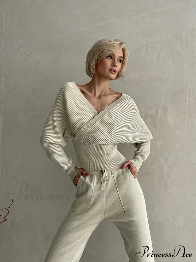 Hala Elegant Knitted Set