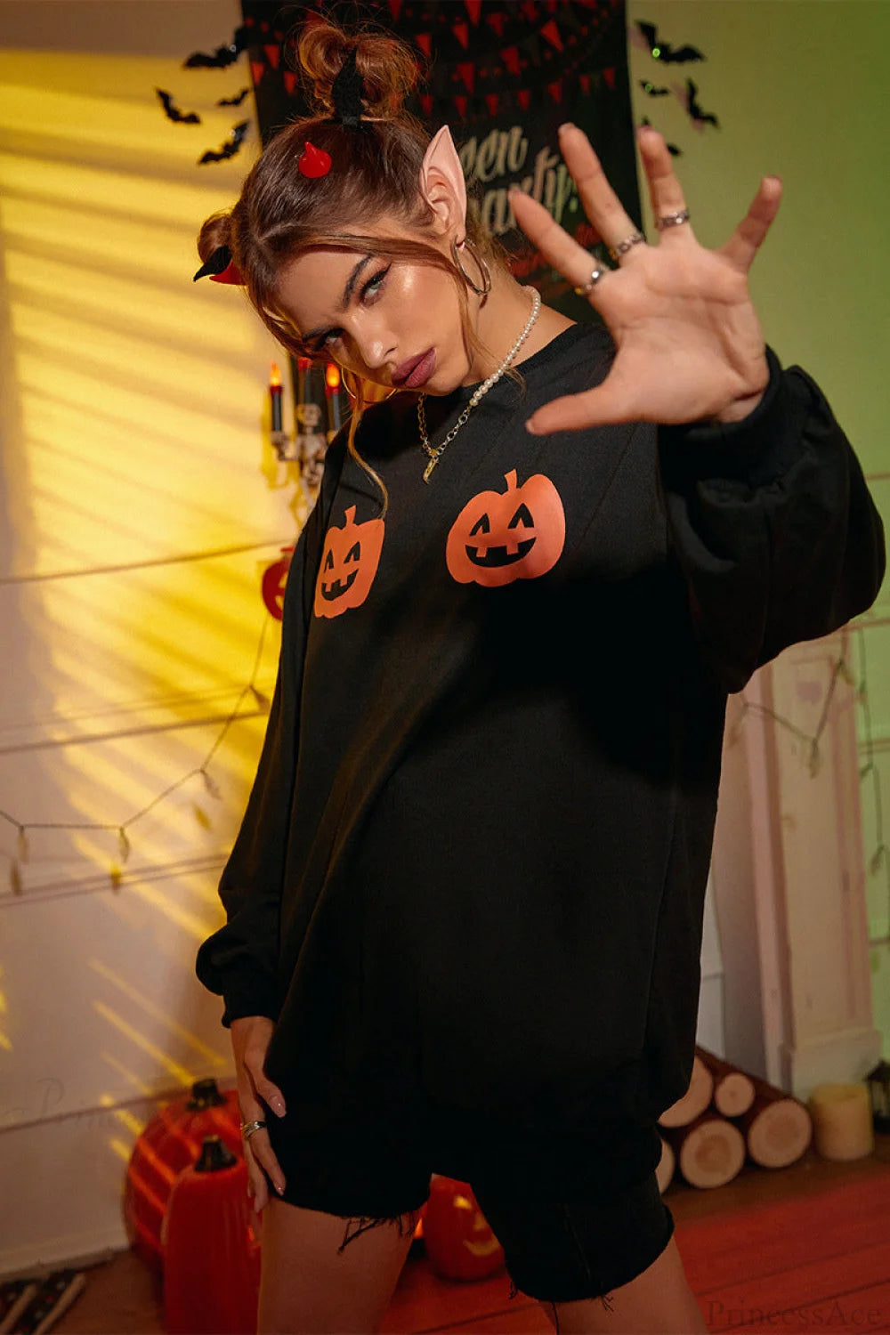 Halloween Graphic Print Hoodie