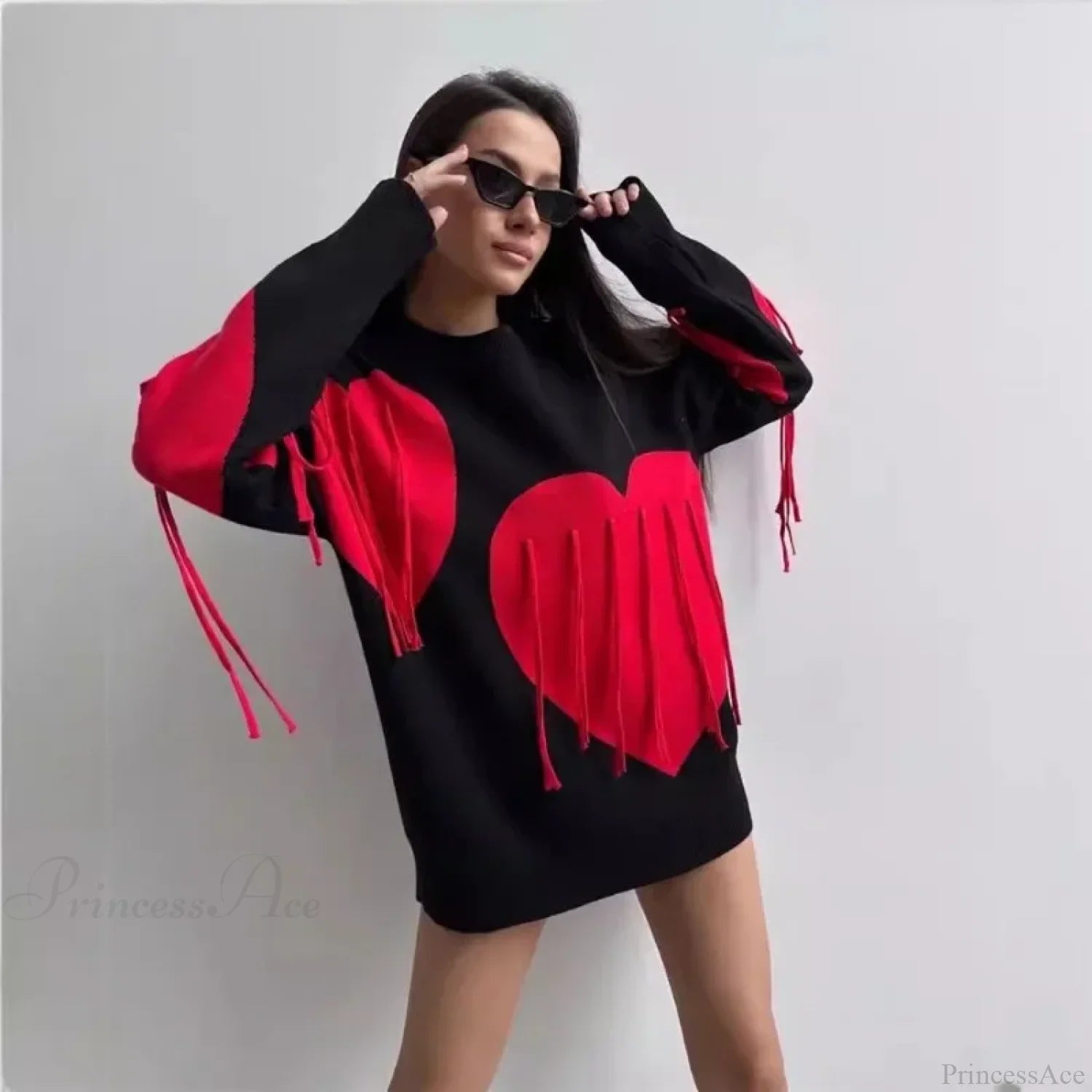 Heart Print O-neck Long Sleeve Sweater