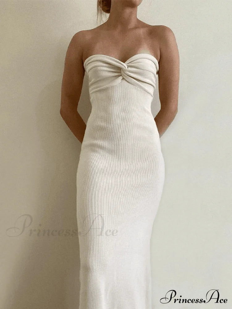 Knitted Turtleneck Graceful Slit Hem Sweater White / S Dresses