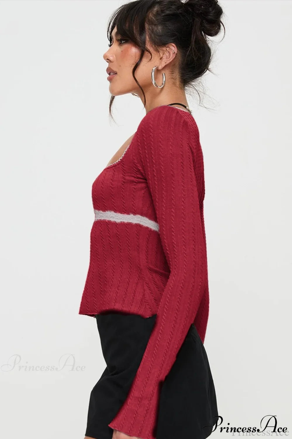 Lace Trim Fitted Cropped Long-Sleeve Knit Top