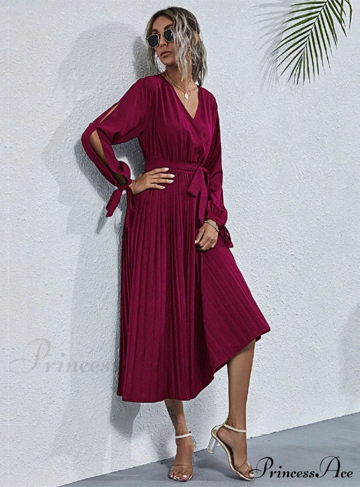 Lace-Up Waist Dress M / Burgundy Lace