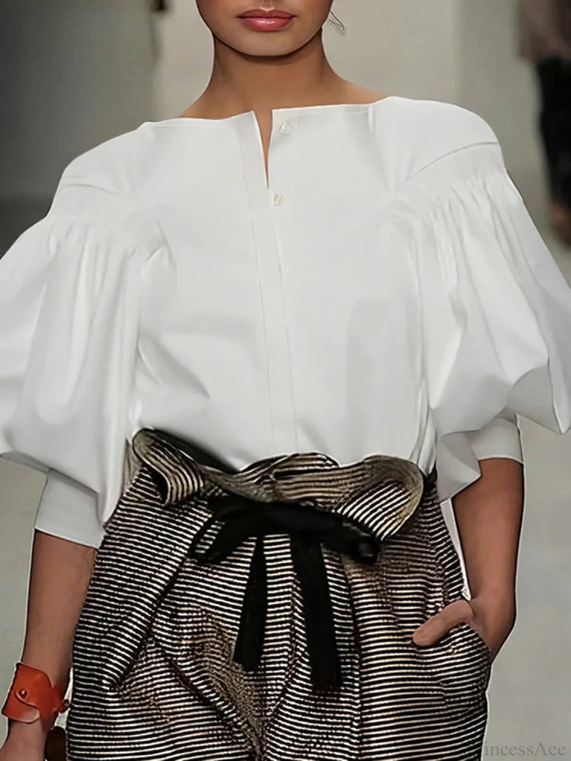 Lantern Quarter Sleeve Button Round Neck Blouse WHITE / S blouse-250126